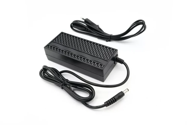 Charger 29.2V I A1