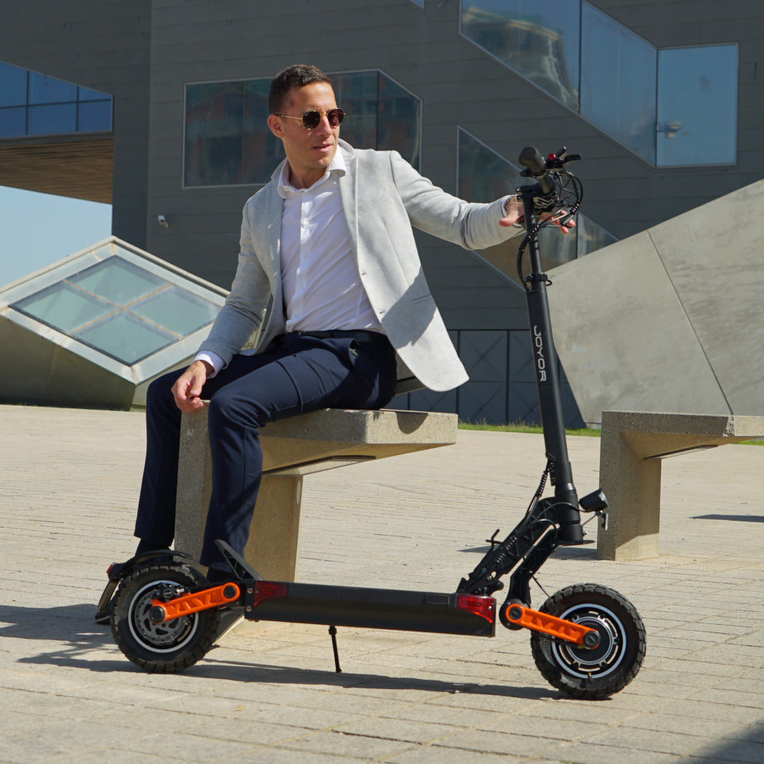 JOYOR S10-S-Z 1000W Dual Motor 85KM Range